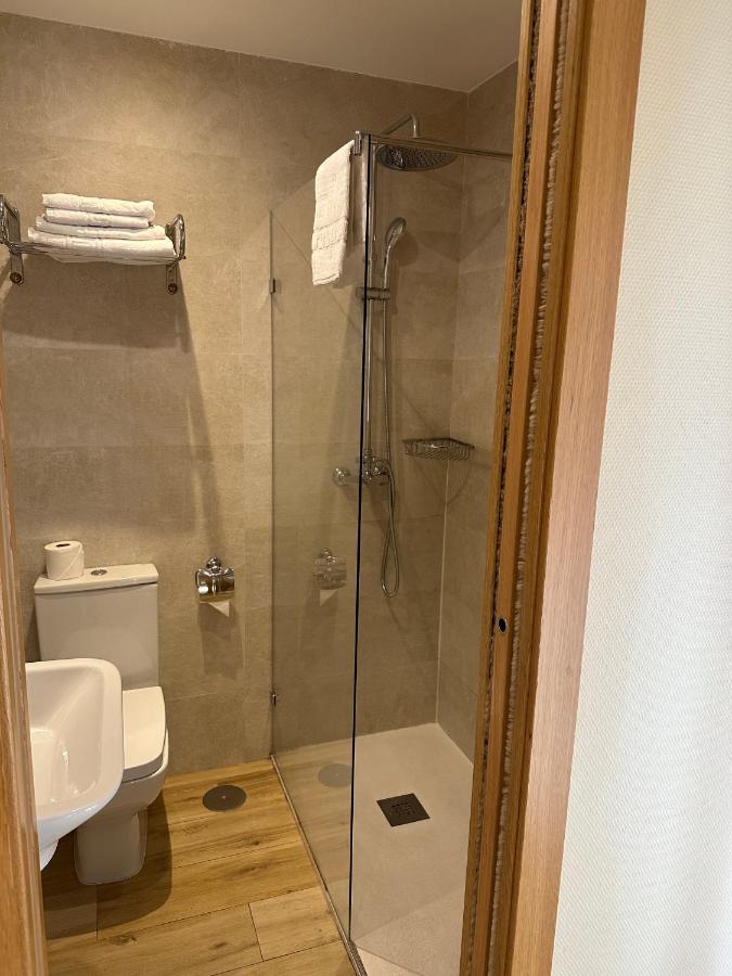 Toledo Plaza Hotel Bagian luar foto